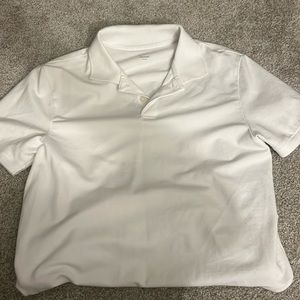 While Old Navy Polo